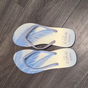 NWOT flip flops from the cove